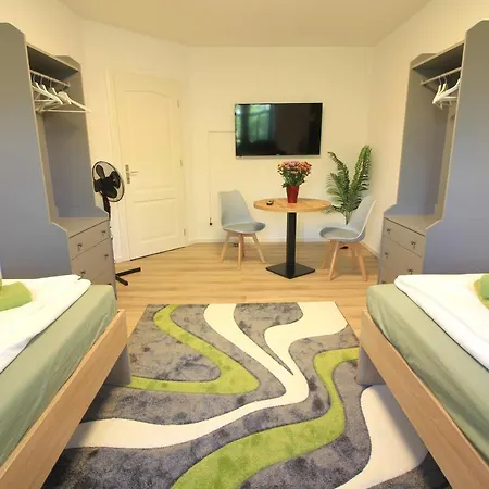 Lori Ferienwohnung Monteurszimmer Wlan Tv Dresden Exterior photo